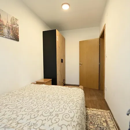 Apartment Altina Stan Na Dan