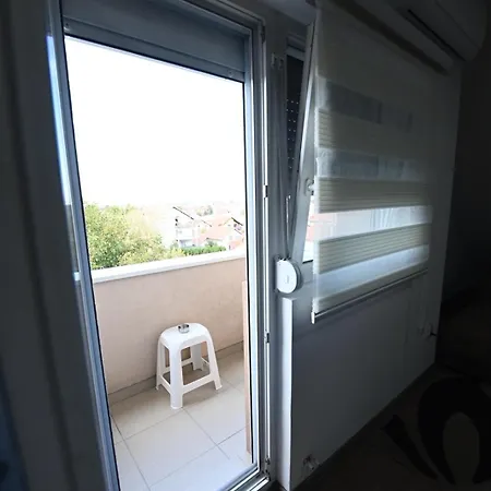 Altina Stan Na Dan Apartment